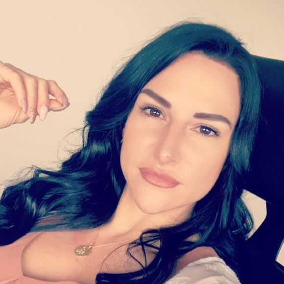 Meet your Posher, Sophie - Picture 1 of 1